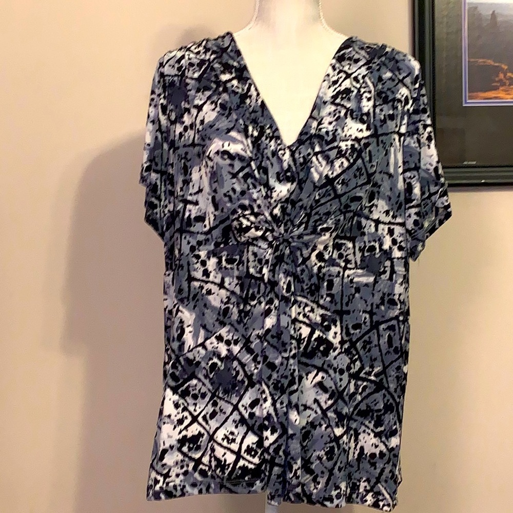 Daisy Fuentes Blouse with pleats gathered